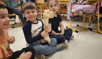 Spotkanie uczniów z przedstawicielkami Lasów Janowskich