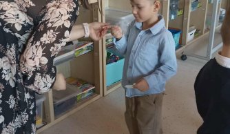 Zapach pierników i dźwięk kolęd – wigilie klasowe