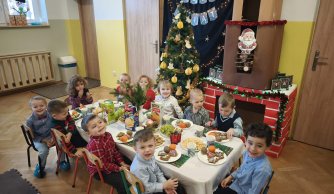 Zapach pierników i dźwięk kolęd – wigilie klasowe