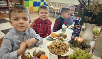 Zapach pierników i dźwięk kolęd – wigilie klasowe