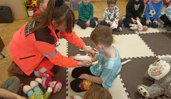 Gdy liczy się każda sekunda – spotkanie z ratownikiem medycznym