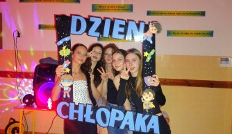 Niezapomniana zabawa i taneczne emocje! Za nami dyskoteka z okazji Dnia Chłopaka