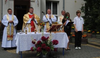 Uroczystości 5 rocznicy nadania szkole imienia Jana Pawła II